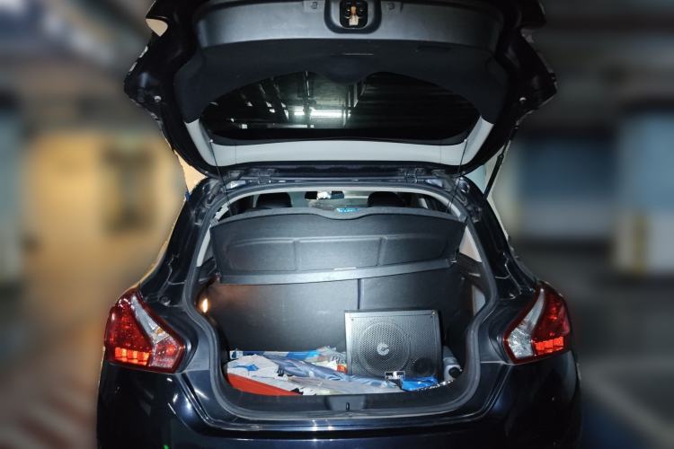 Used Nissan Tiida 2011 1.6L CVT Comfort Model
