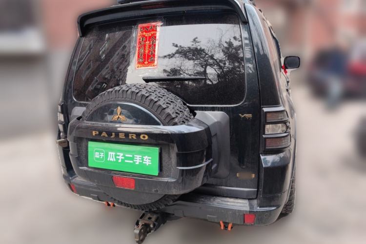 Used Mitsubishi Pajero 2014 3.0L Elite Upgrade Edition