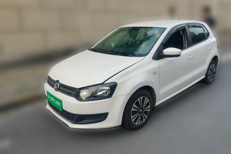 Used Volkswagen Polo 2013 1.4L Manual Fashion Edition