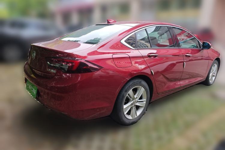 Used Buick Regal 2017 20T Luxury Model Rear Right 45 Deg