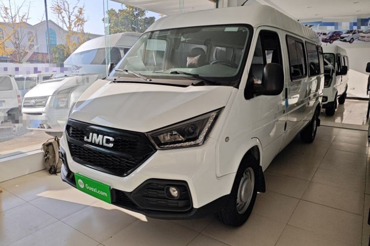 Used JMC Transit 2019 2.8T Commercial Version Long Wheelbase Mid-Roof 6-Seater Rear Single Tire China VI Emission Standard – JX493
