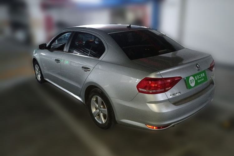 Used Volkswagen Lavida 2015 1.6L Automatic Fashion Edition