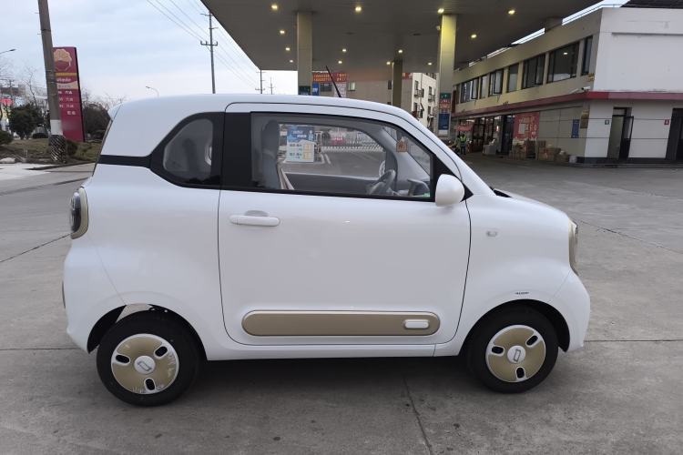 Used Bestune Pony 2025 222km Range Agile Horse