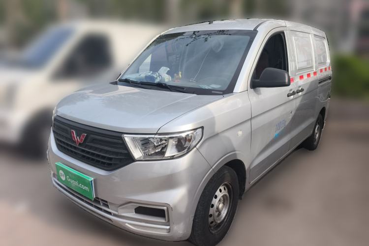 Used Wuling Hongguang V 2021 1.5L Jingqu Edition Enclosed-Window Vehicle LAR