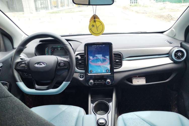 Used Chery New Energy Little Ant 2022 Revised Version Sweet Pink Edition Half-Sugar Version Lithium Iron Phosphate 30.7 kWh 30 kW 301 km