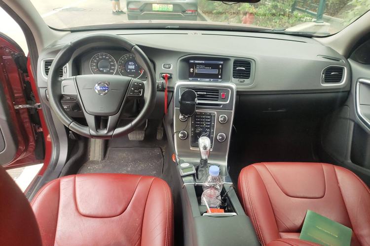 Used Volvo S60 2013 2.0T Progressive Edition
