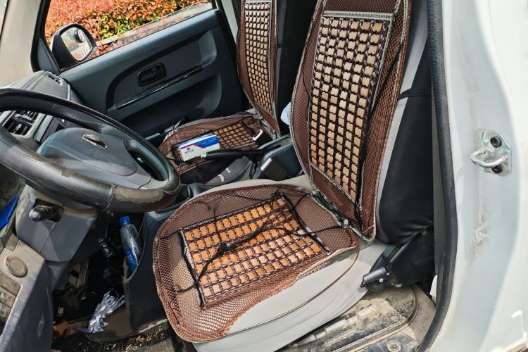 Used Jinbei Hiace X30 