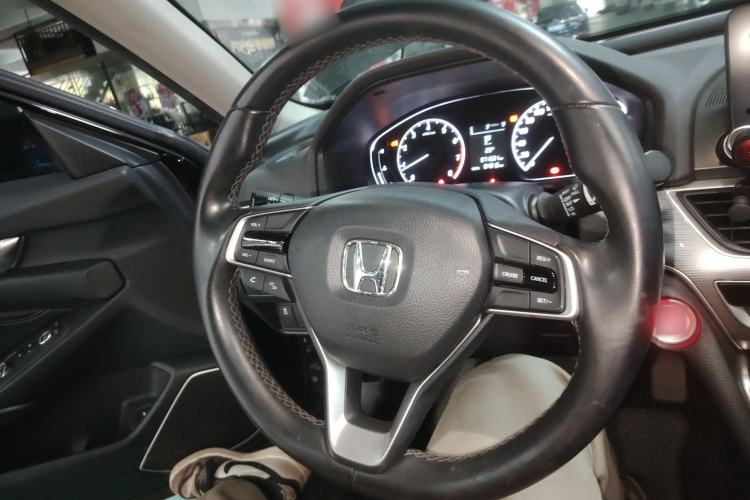 Used Honda Accord 2018 260TURBO Elite Edition China V Steering Wheel