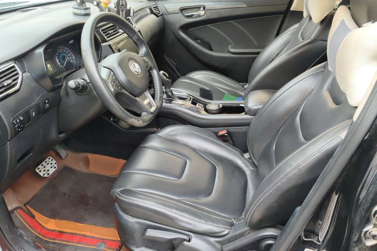 Used Dongfeng Fengon 580 2016 1.5T CVT Luxury Model
