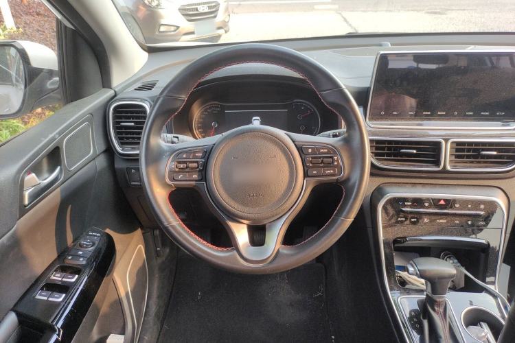 Used Kia KX5 2021 2.0L Automatic Two-Wheel Drive Comfort Edition Steering Wheel