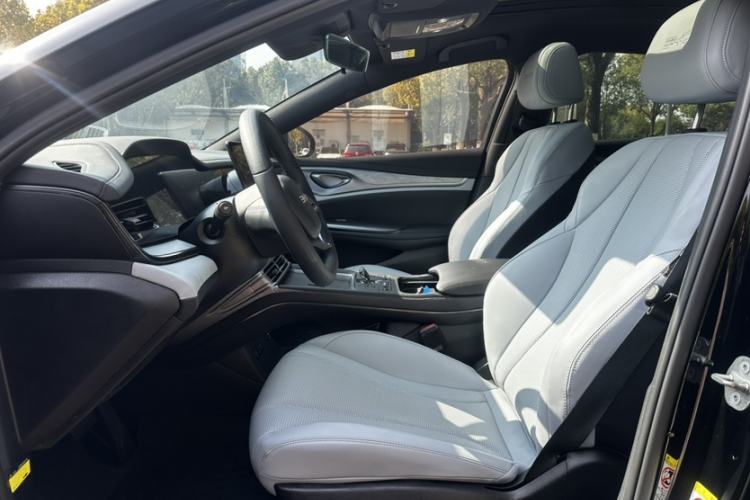 Used BYD Seal 2023 DM-i 1.5L 121km Luxury Model