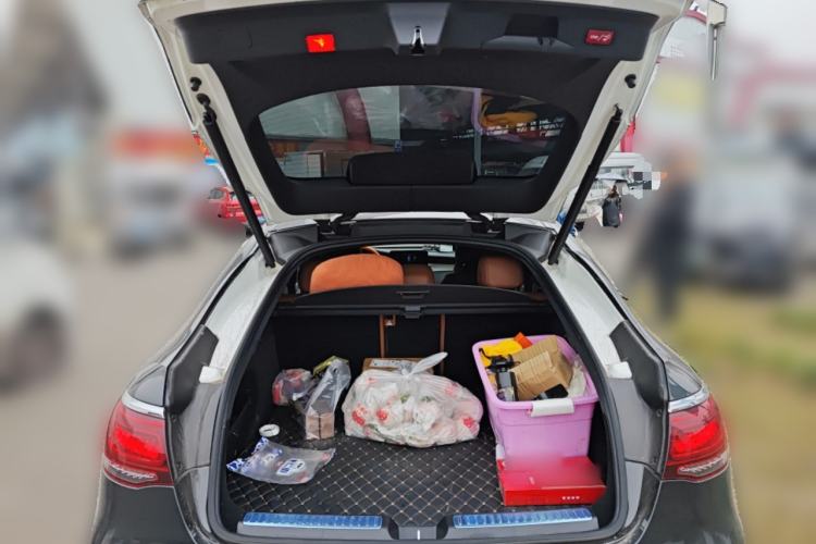 Used Mercedes-Benz GLC Coupe 2023 GLC 260 4MATIC Coupe SUV Trunk