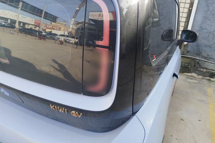 Used Baojun KiWi EV 2021 Artist Model Ternary Lithium