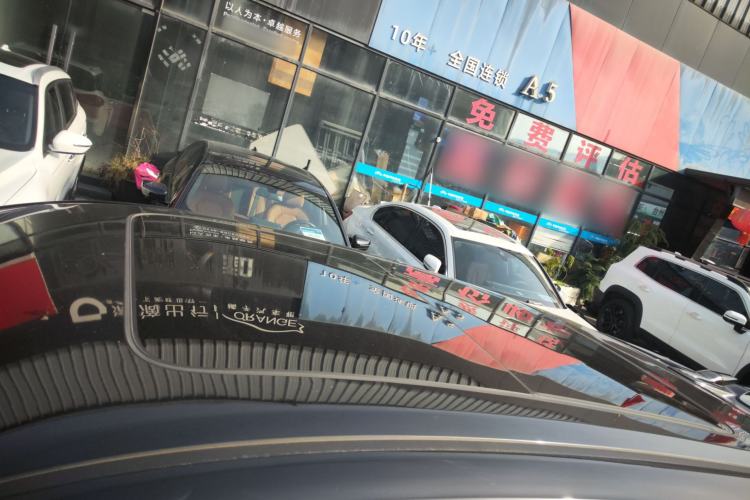 Used Changan UNI-K 2023 2.0T Two-Wheel Drive Yue Ling Trim