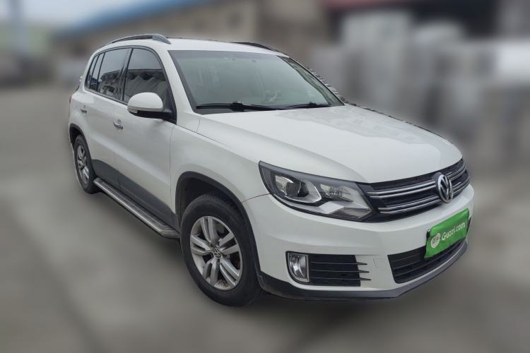 Used Volkswagen Tiguan 2015 1.8TSI Automatic Two-Wheel Drive Trend Edition Front Right 45 Deg