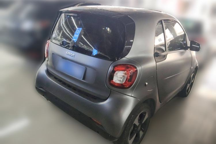 Used smart fortwo 2015 1.0L 52 kW Hardtop Passion Edition Rear Right 45 Deg