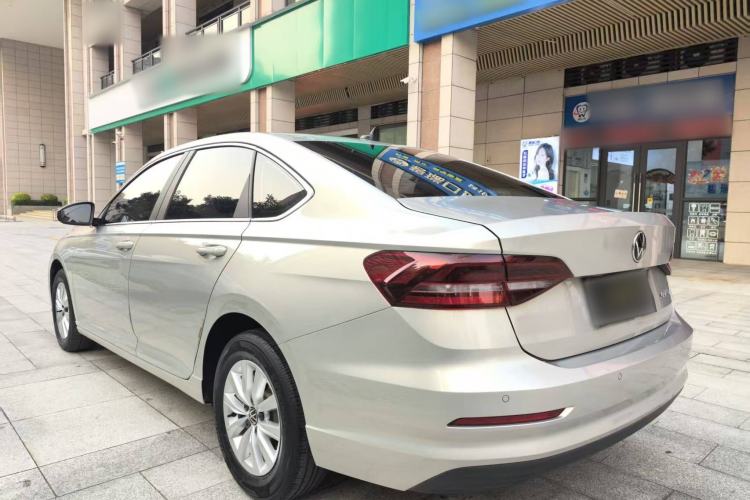 Used Volkswagen Lavida 2021 1.5L Automatic Fashion Edition Exterior 4