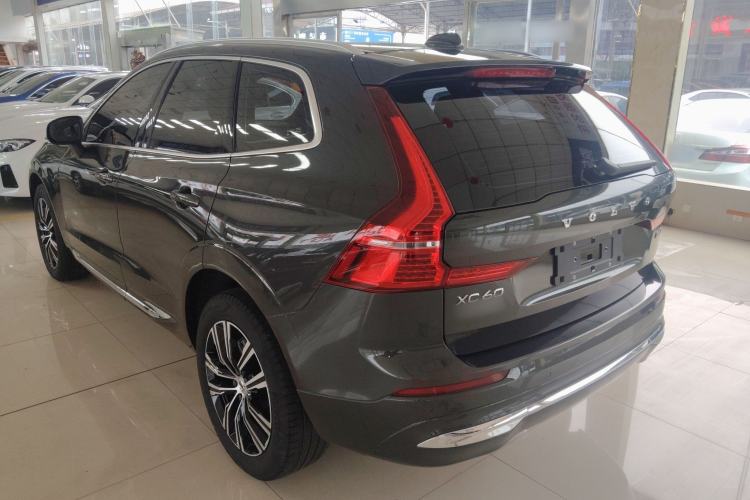 Used Volvo XC60 2022 B5 4x4 Smart Luxury Edition
