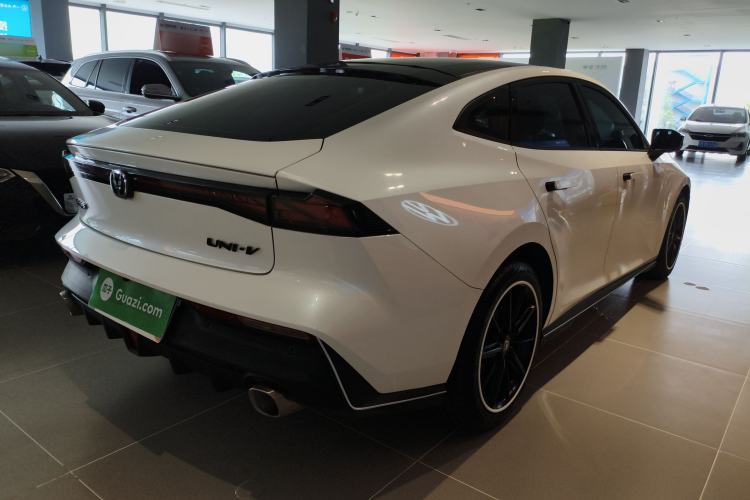 Used CHANGAN UNI-V 2022 1.5T Prestige Version Rear Right 45 Deg