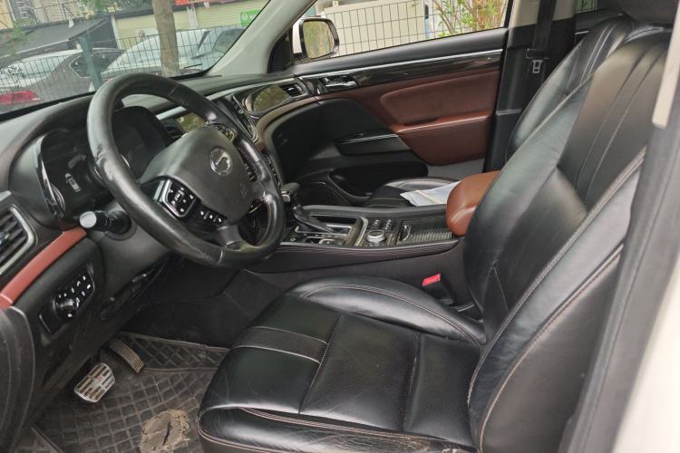 Used GAC Trumpchi GS8 2017 320T Four-Wheel Drive Supreme Edition (7-seater)
