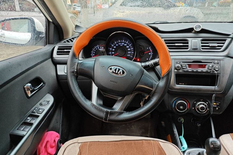 Used Kia K2 2012 Hatchback 1.4L MT GLS Commemorative Edition