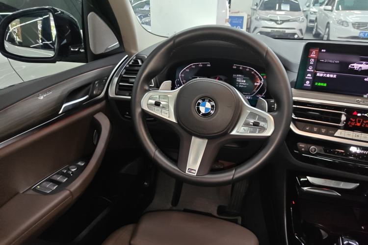 Used BMW X3 2023 xDrive30i Leading Model M Night Edition Package Steering Wheel