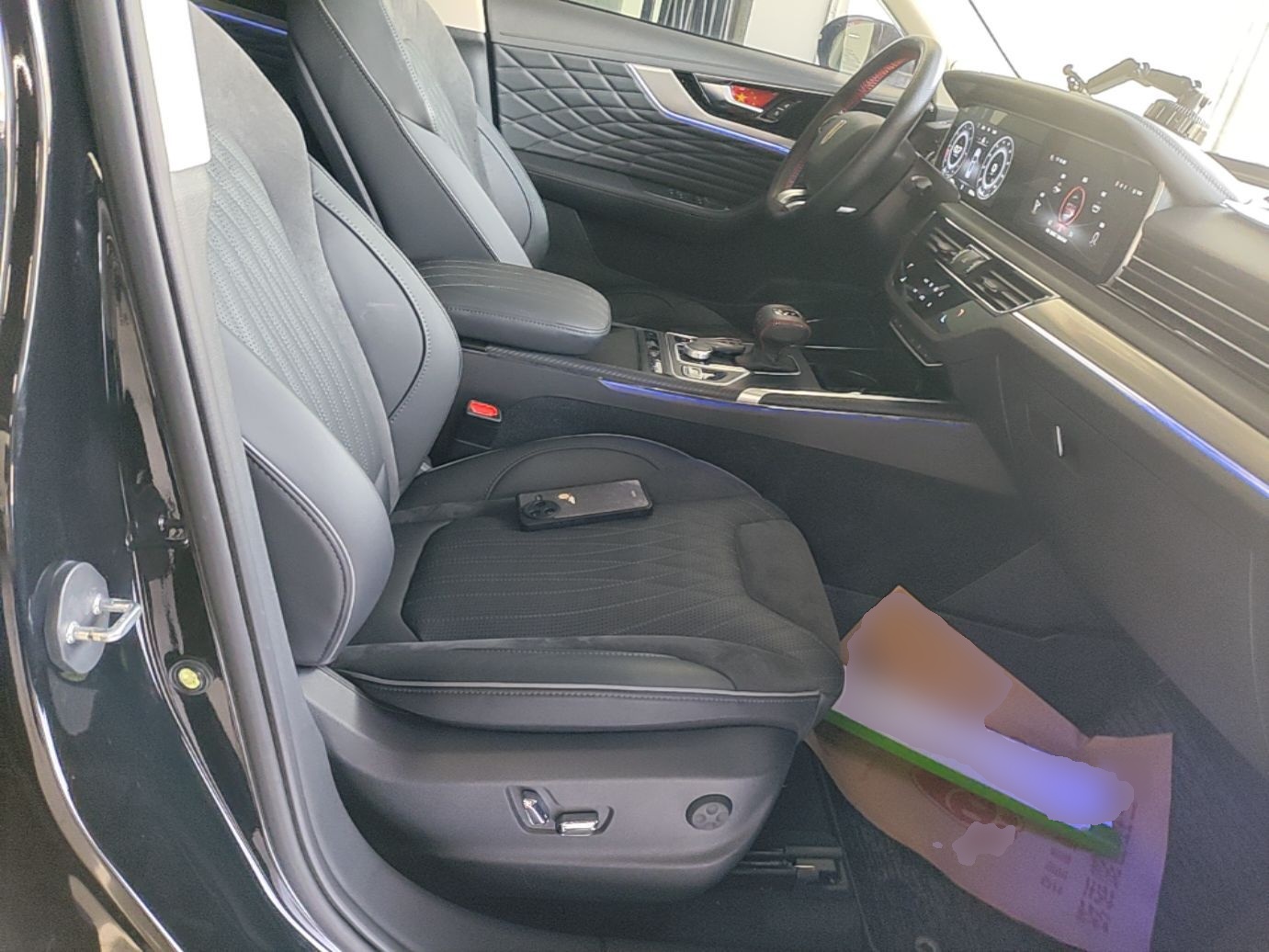 Hongqi HS5 2022 Facelifted Version 2.0T Smart Connect Flagship All-Wheel-Drive Edition — снимка 19