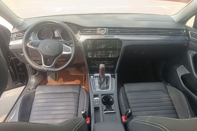 Used Volkswagen Magotan 2020 330TSI DSG Luxury Edition Center Console