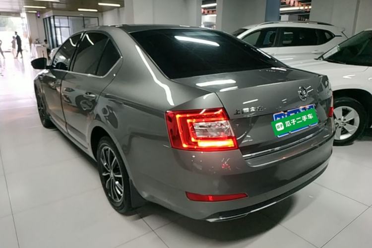Used Skoda Octavia 2016 1.6L Automatic Smart Drive Edition
