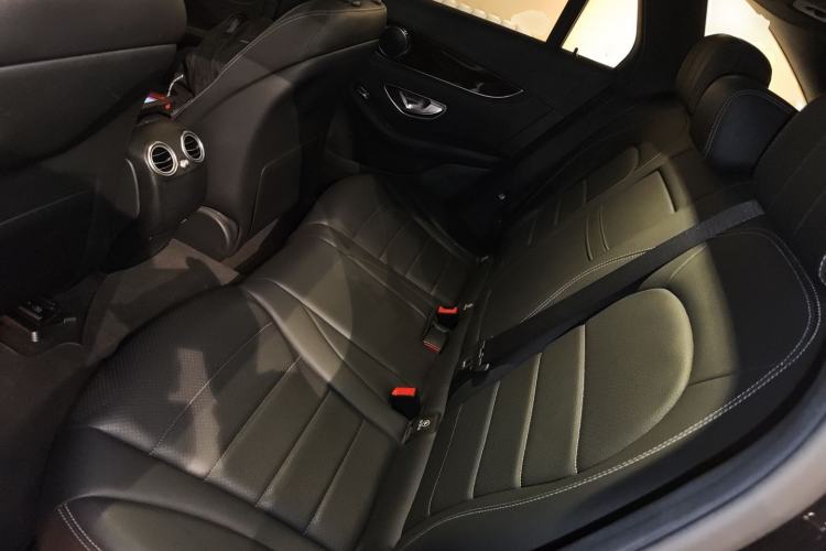 Used Mercedes-Benz GLC 2017 GLC 260 4MATIC Luxury Model