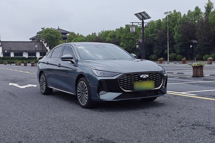 Used Chery Fengyun A8L 2025 1.5 TGDI 145 km Luxury Version
