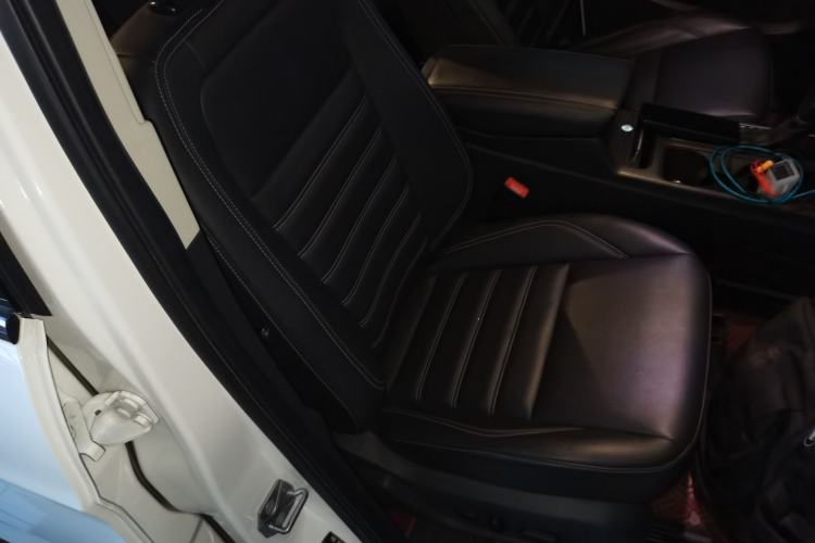 Used Ford Kuga 2019 EcoBoost 180 Two-Wheel-Drive Titanium Plus Model China VI Standard Right Front Seat