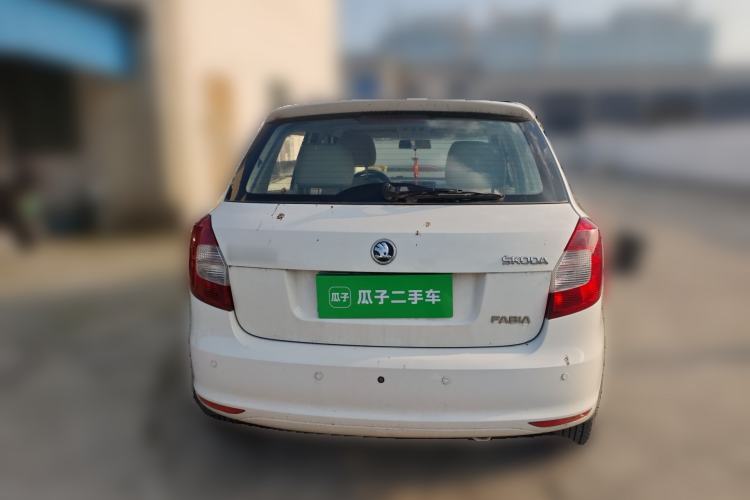 Used Skoda Fabia 2014 1.4L Manual Crystal Edition
