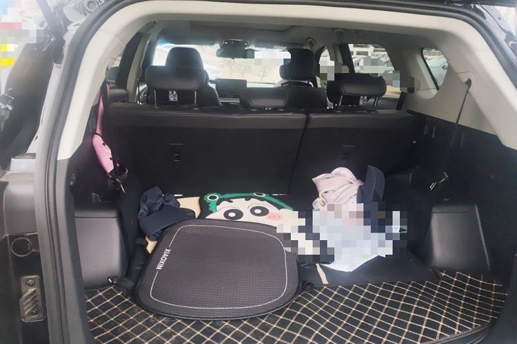 Used JETOUR X70S 2023 1.5T DCT Glory Edition 7-Seater