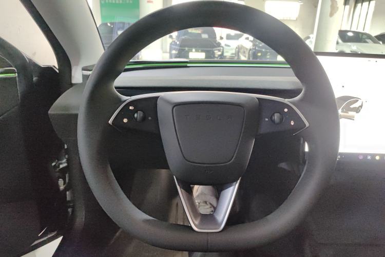 Used Tesla Model 3 2023 Long-Range All-Wheel-Drive Version