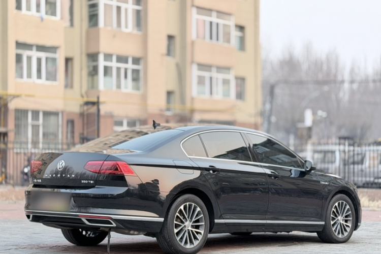 Used Volkswagen Magotan 2020 330TSI DSG Luxury Edition Exterior 7