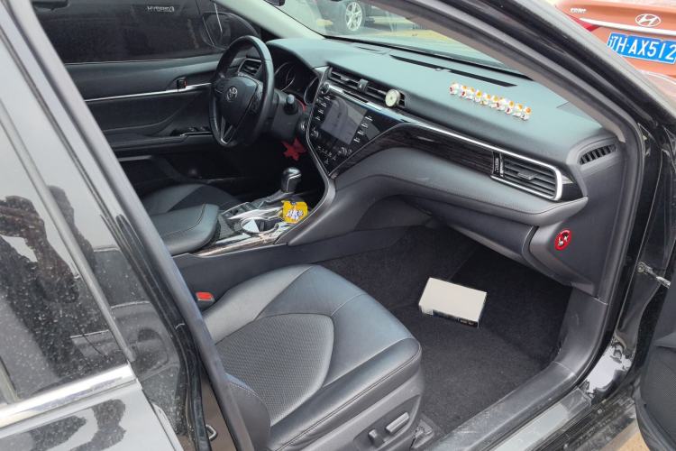 Used Toyota Camry 2018 2.5G Luxury Edition
