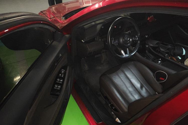 Used Mazda Atenza 2020 2.5L Sky Blue Prestige Edition Driver Seat