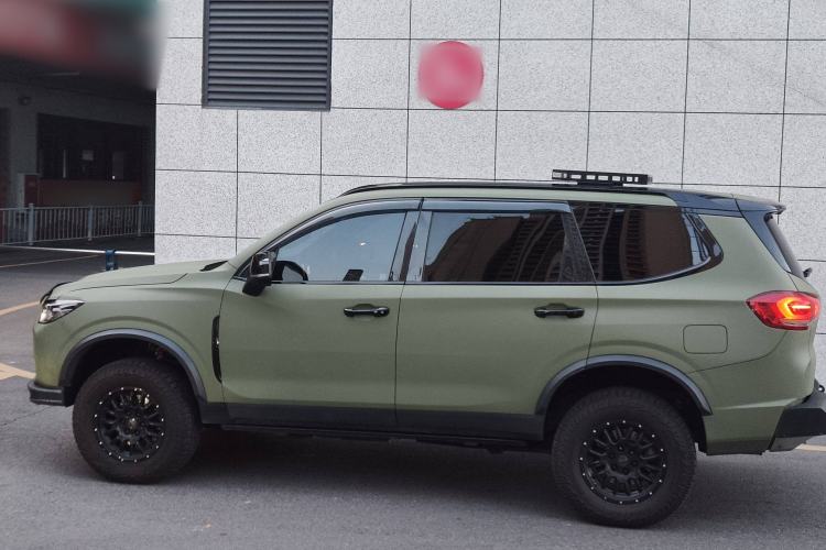 Used SAIC MAXUS D90 Pro 2022 2.0T Diesel 4x4 Amazon Edition 7-Seater
