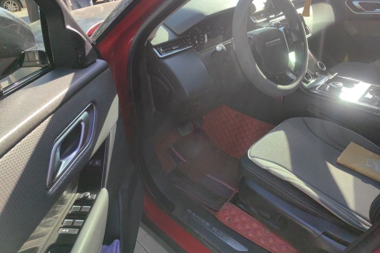 Used Land Rover Range Velar 2019 250 PS
