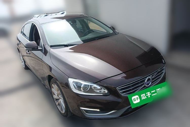 Used Volvo S60 2017 S60L T4 Smart Range Edition Front Right 45 Deg