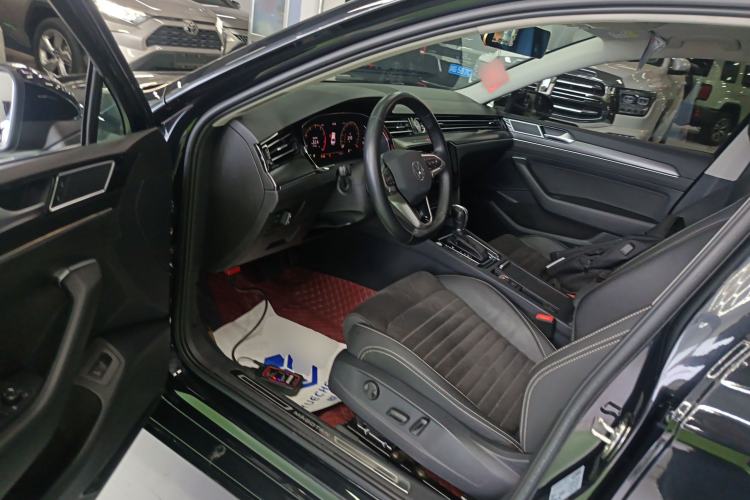 Used Volkswagen Magotan 2020 330TSI DSG Luxury Edition