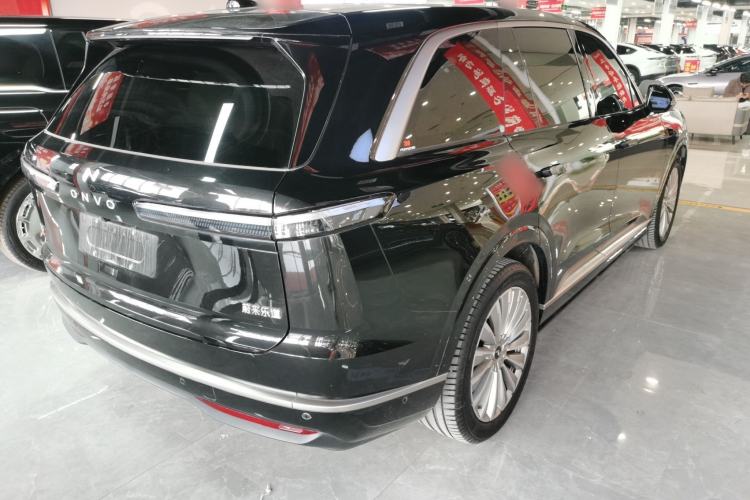 Used ONVO Luxeed L90 2025 Model—Ultra Six-Seater Version