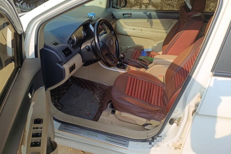 Used BAIC E Series 2013 Sedan 1.5L Automatic Lotte Edition