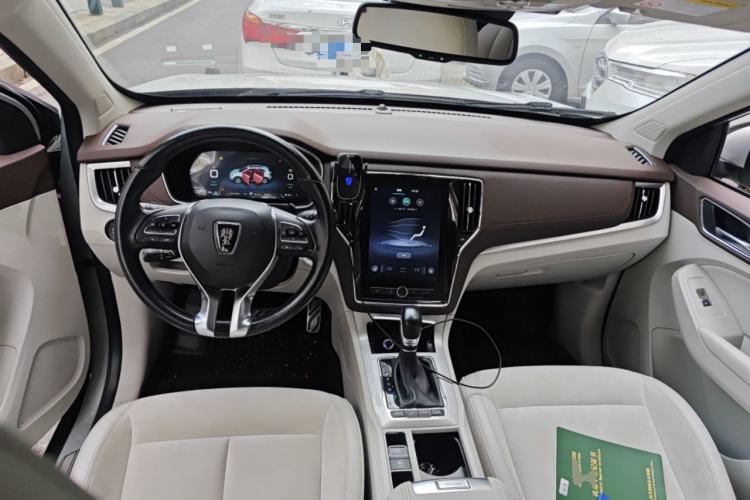 Used Roewe RX5 New Energy 2017 eRX5 50T Hybrid Connected Prestige Flagship Edition
