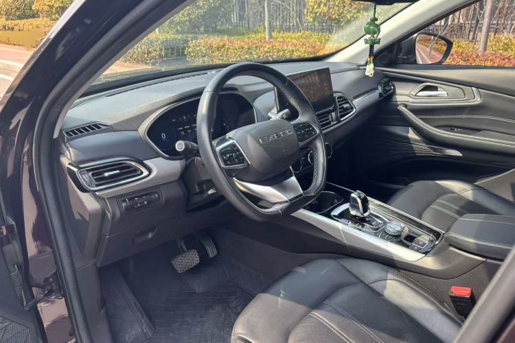 Used EXEED Lingyun 2020 1.6T Two-Wheel Drive Star Edition Interior 1