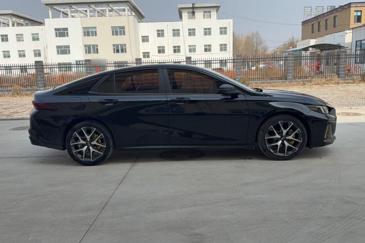 Used GAC Trumpchi EMPOW 2021 270T DCT J15 Version Exterior 2