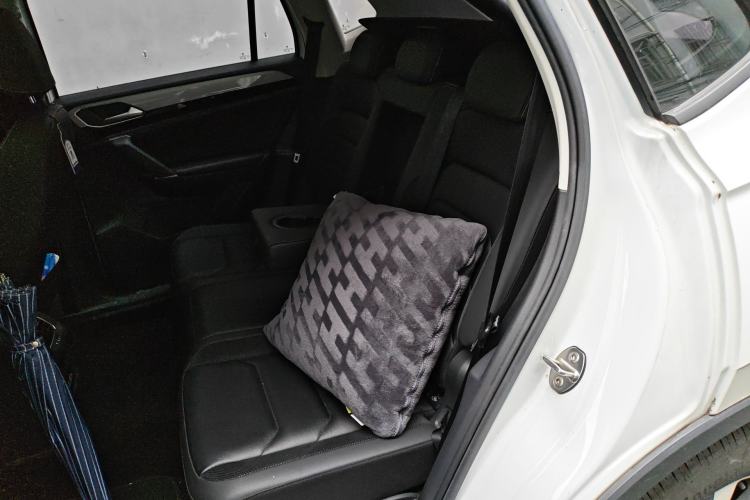 Used Volkswagen Tayron 2019 330TSI Four-Wheel Drive Luxury Version China V Standard Left Rear Seat