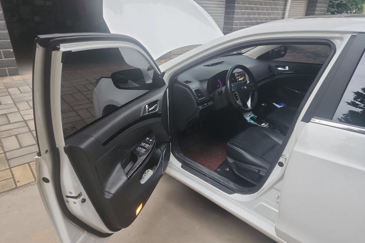 Used BYD Surui 2014 1.5L Manual Luxury Model
