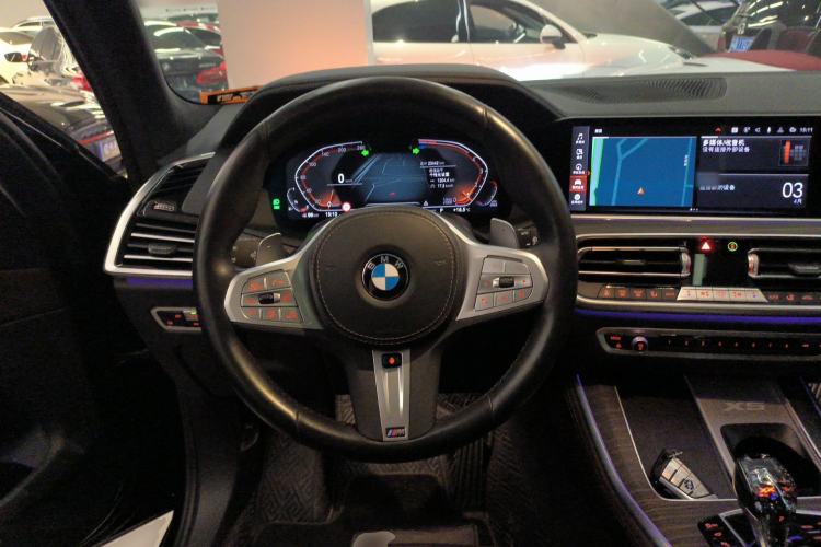 Used BMW X5 2022 Restyled xDrive 40Li Luxury Edition M Sport Package Steering Wheel